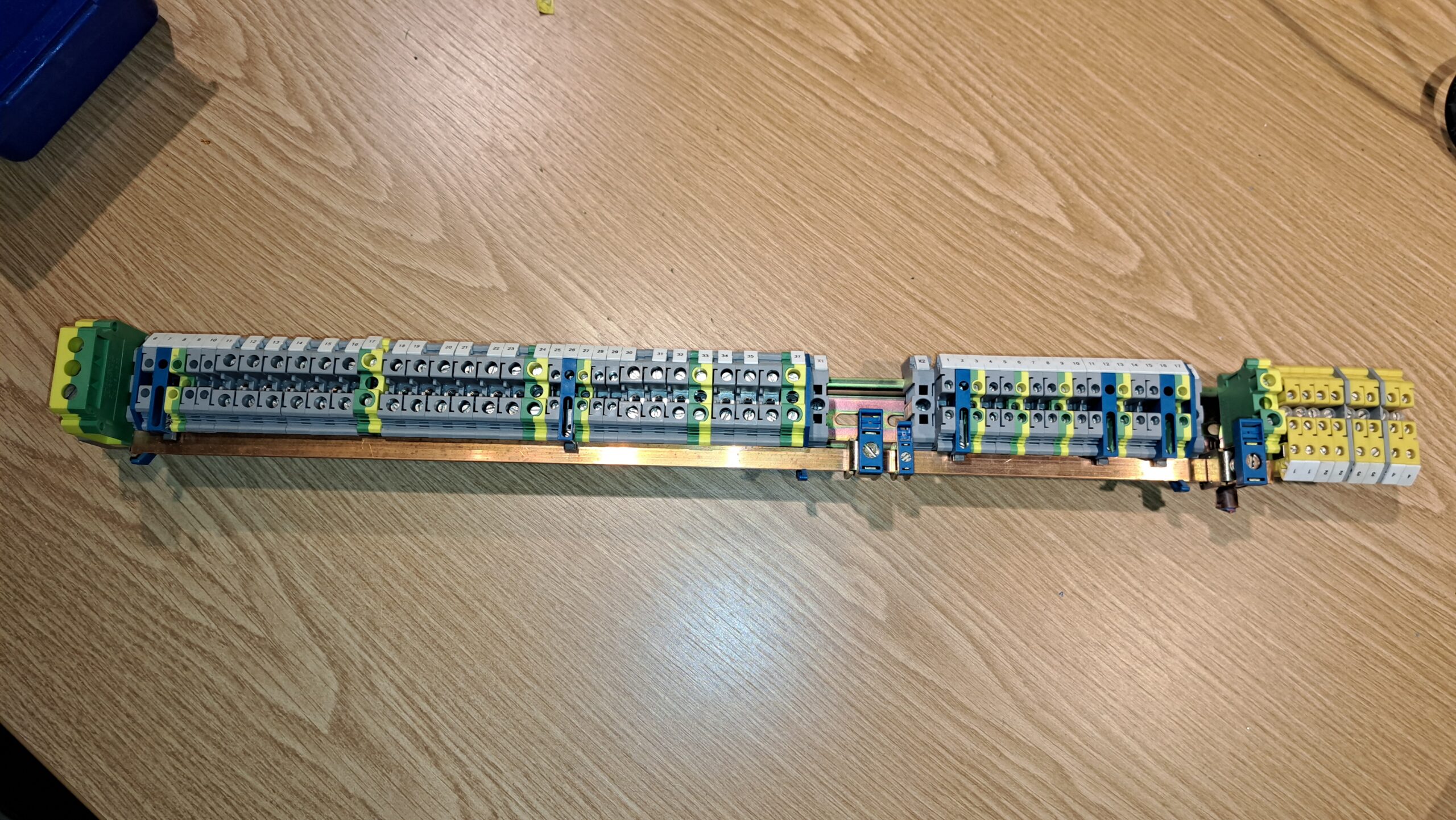 Konvolut Elektro Artikel Schütze RCD LS schalter Relais vieles mehr – Bild 7