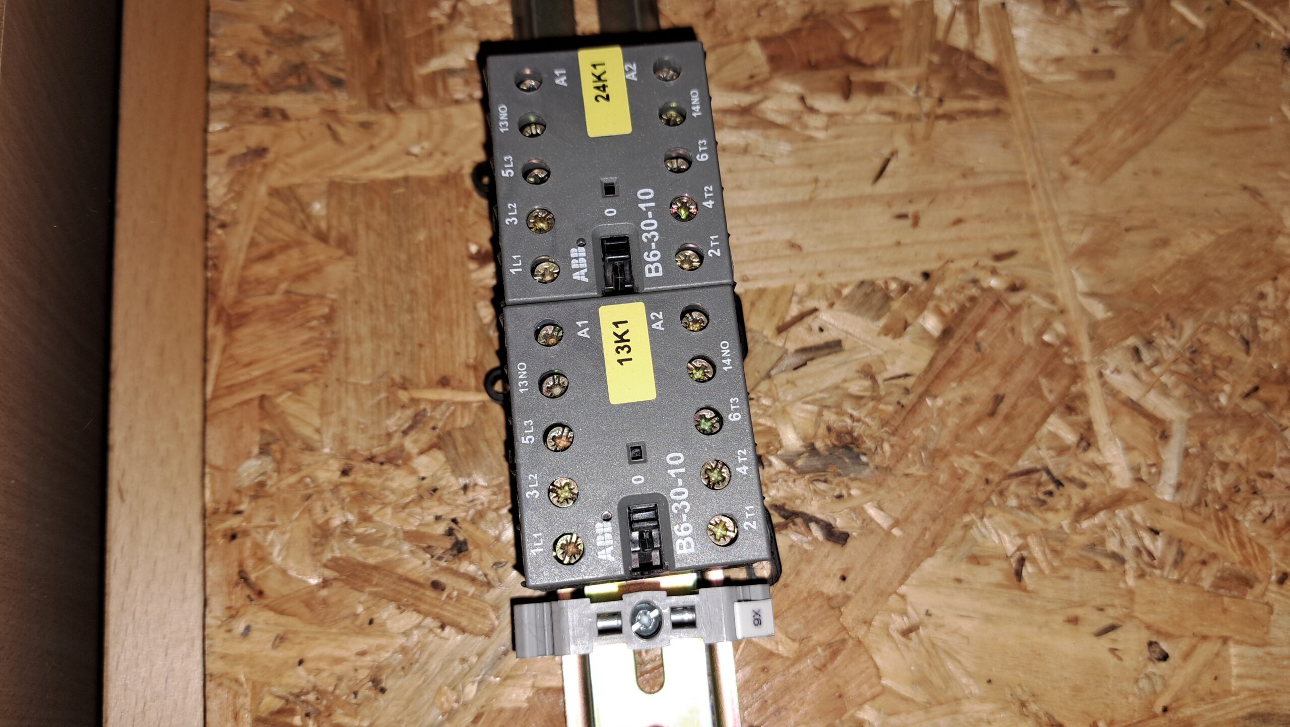 Konvolut Elektro Artikel Schütze RCD LS schalter Relais vieles mehr – Bild 5