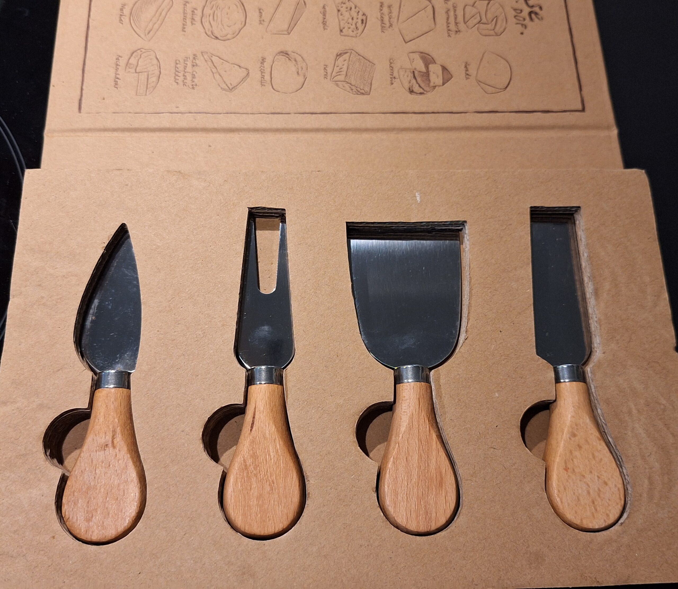 Käsemesser Set mit 4 Klingen NEU – Bild 2