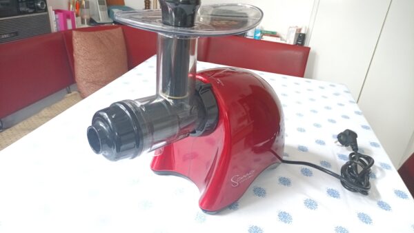 Sana Juicer by Omega EUJ-707 - hochwertiger Slow Juicer, voll funktionsfähig, inkl. umfangreichem Zubehör