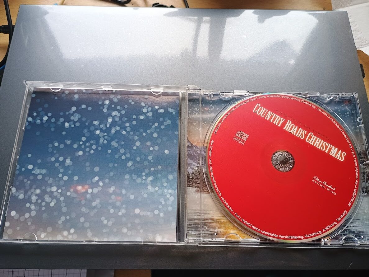 Country Roads Christmas / CD / John Denver, Johnny Cash, Elvis Presley, ua. – Bild 2