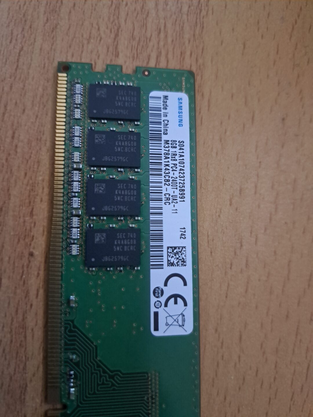 Samsung 8GB DDR4 1Rx8 PC4-2400T-UA2-11 RAM M378A1K43CB2-CRC – Bild 3
