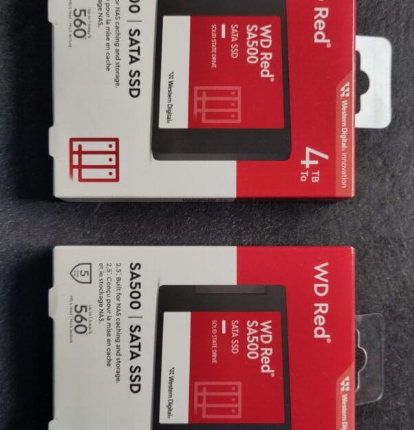 2 Stück WD Red SA500 SSD 2.5” 4TB