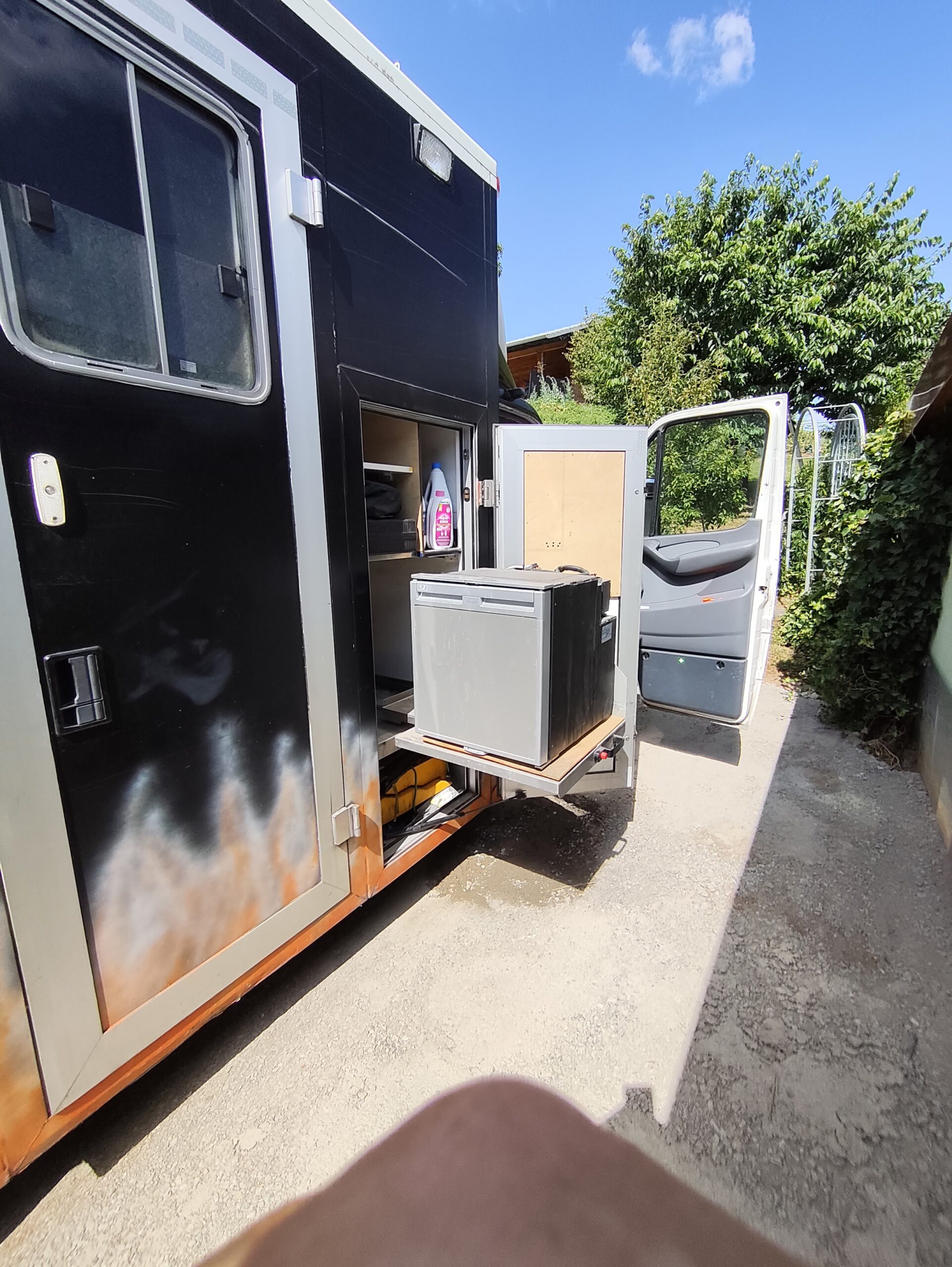 Mercedes Sprinter Rettungswagen - Wohnmobilumbau – Bild 7