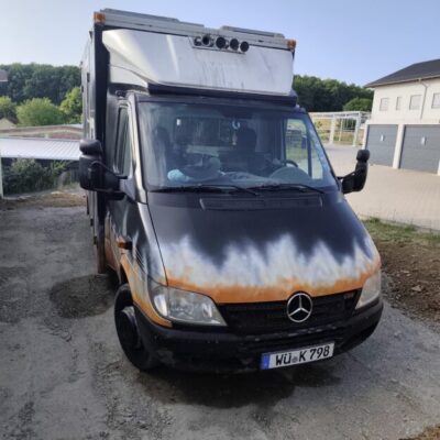 Mercedes Sprinter Rettungswagen - Wohnmobilumbau