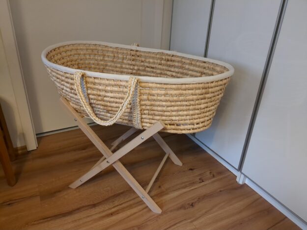 Babywiege „Moseskorb“