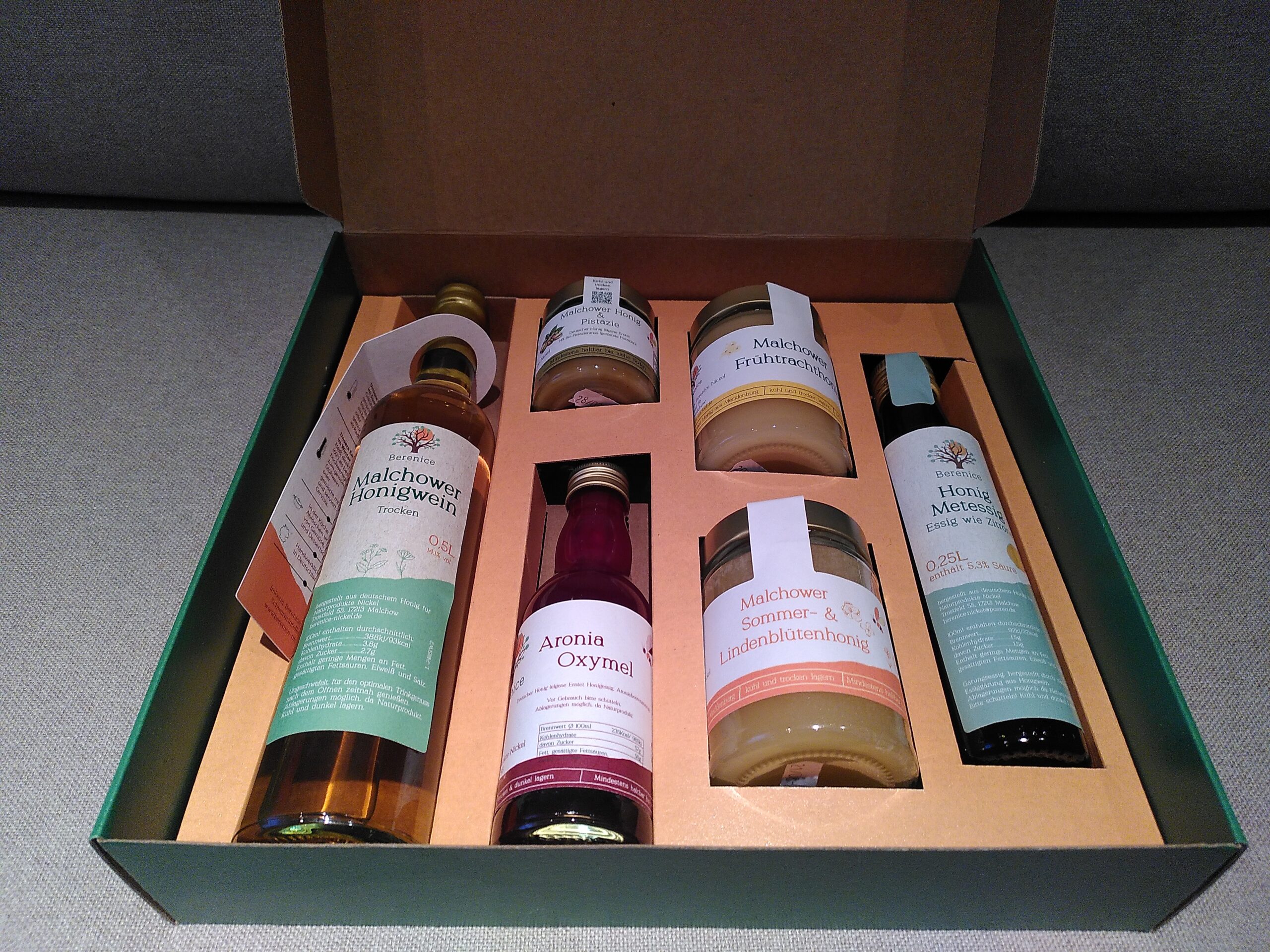 Honig-Köstlichkeiten Geschenkkarton - in 2 Größen – Bild 4