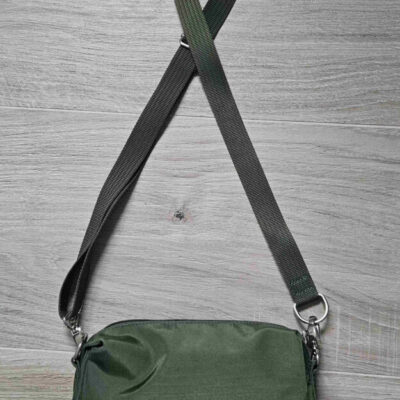Bogner Handtasche mit verstellbaren Schultergurt grün / Bogner Handbag with Adjustable Shoulder Strap Green