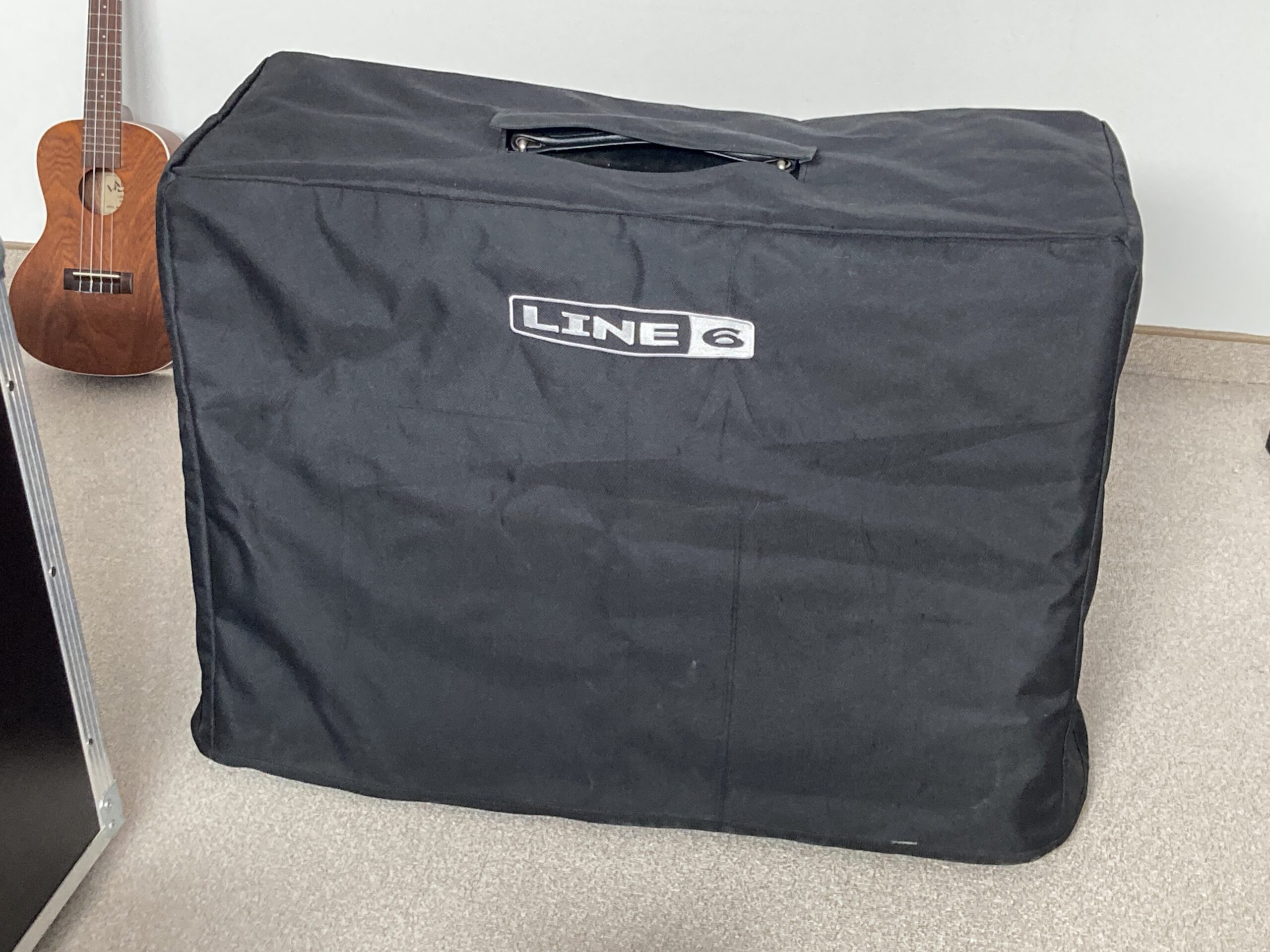 Line6 Flextone III 2x12, inkl Shortboard und Haubencase – Bild 5