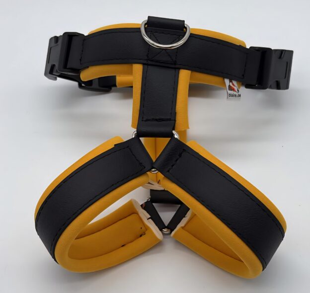 Geschirr für Hunde - Maßangefertigt und individuell - Neopren, Leder oder Fleece Polsterung