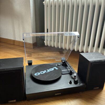 Lenco LS-101 (LS-101BK) Plattenspieler Set