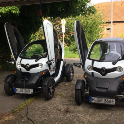 Sprit u Parkplatzsorgen adé - Renault Twizy 80 Sport Edition | nur 3.347 km | Eigentumsakku 100 % SOH | Typ-2-Adapter