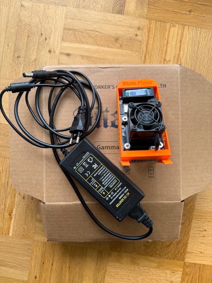 Bitaxe Gamma 601 BTC Solo Miner - Neuwertig – Bild 5