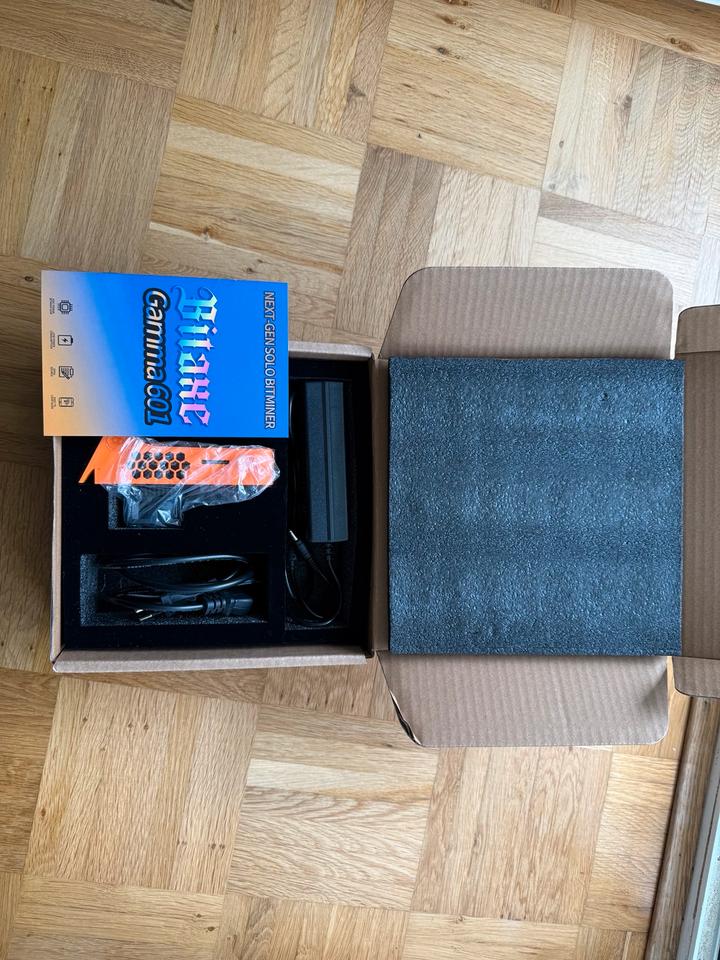 Bitaxe Gamma 601 BTC Solo Miner - Neuwertig – Bild 3