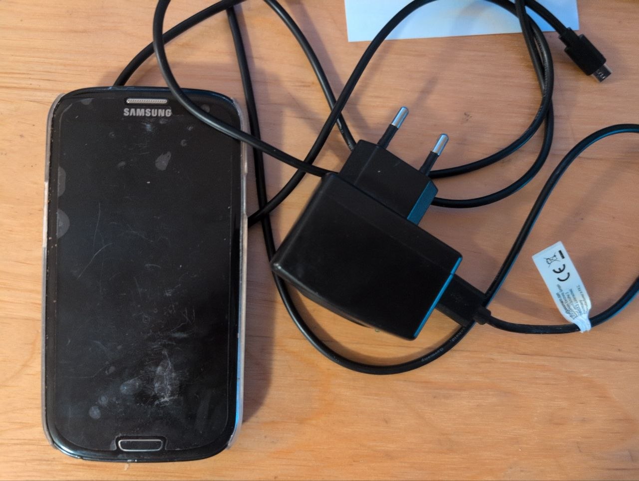 Samsung galaxy S3 gt-i9300 inklusive ladekabel – Bild 2