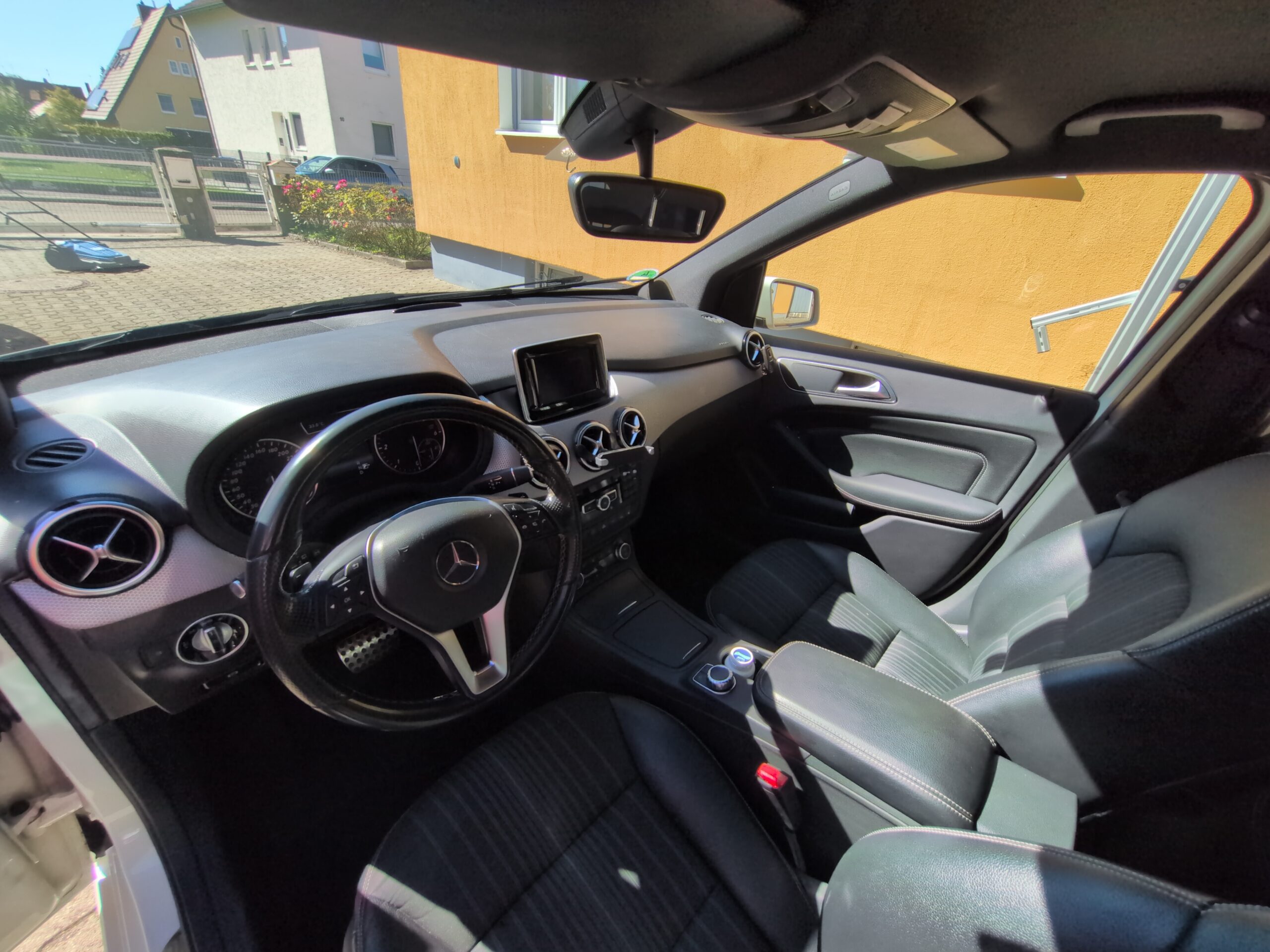 Mercedes-Benz B 200 CDI – gepflegtes Fahrzeug aus zweiter Hand – Bild 5