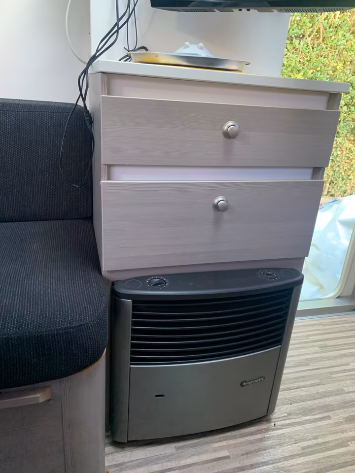Adria Action 361LH | BJ12 | Mover | 200Ah Batt | Vorzelt | 100kmh – Bild 14
