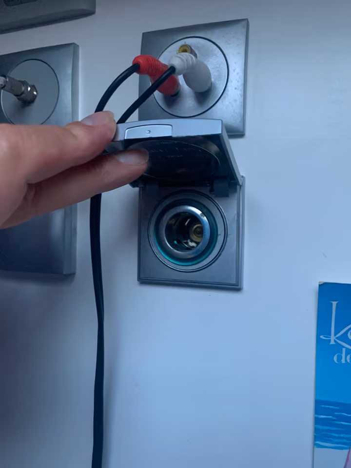Adria Action 361LH | BJ12 | Mover | 200Ah Batt | Vorzelt | 100kmh – Bild 18