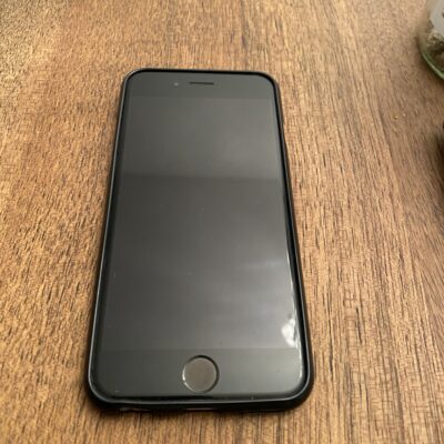 Iphone 6s mit neuem Akku und neuem Display