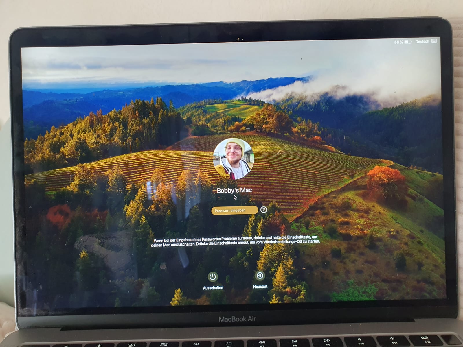 Macbook Air 13“ M1 128gb 2020 – Bild 2