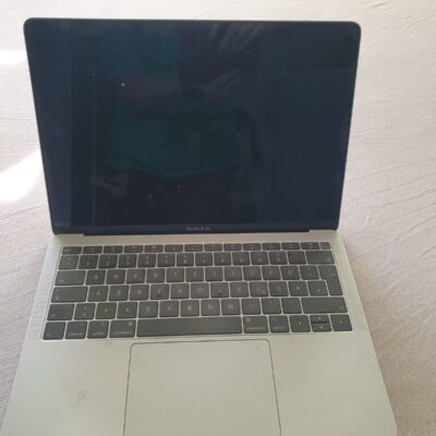 Macbook Air 13“ M1 128gb 2020