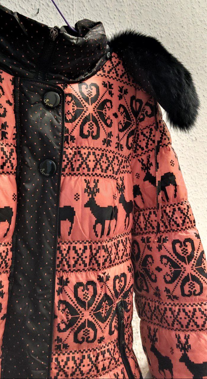 Daunenjacke mit Rentier Muster | Größe 38 M | Winter Jacke Damen – Bild 6