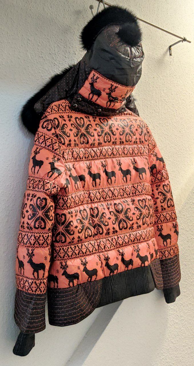 Daunenjacke mit Rentier Muster | Größe 38 M | Winter Jacke Damen – Bild 7